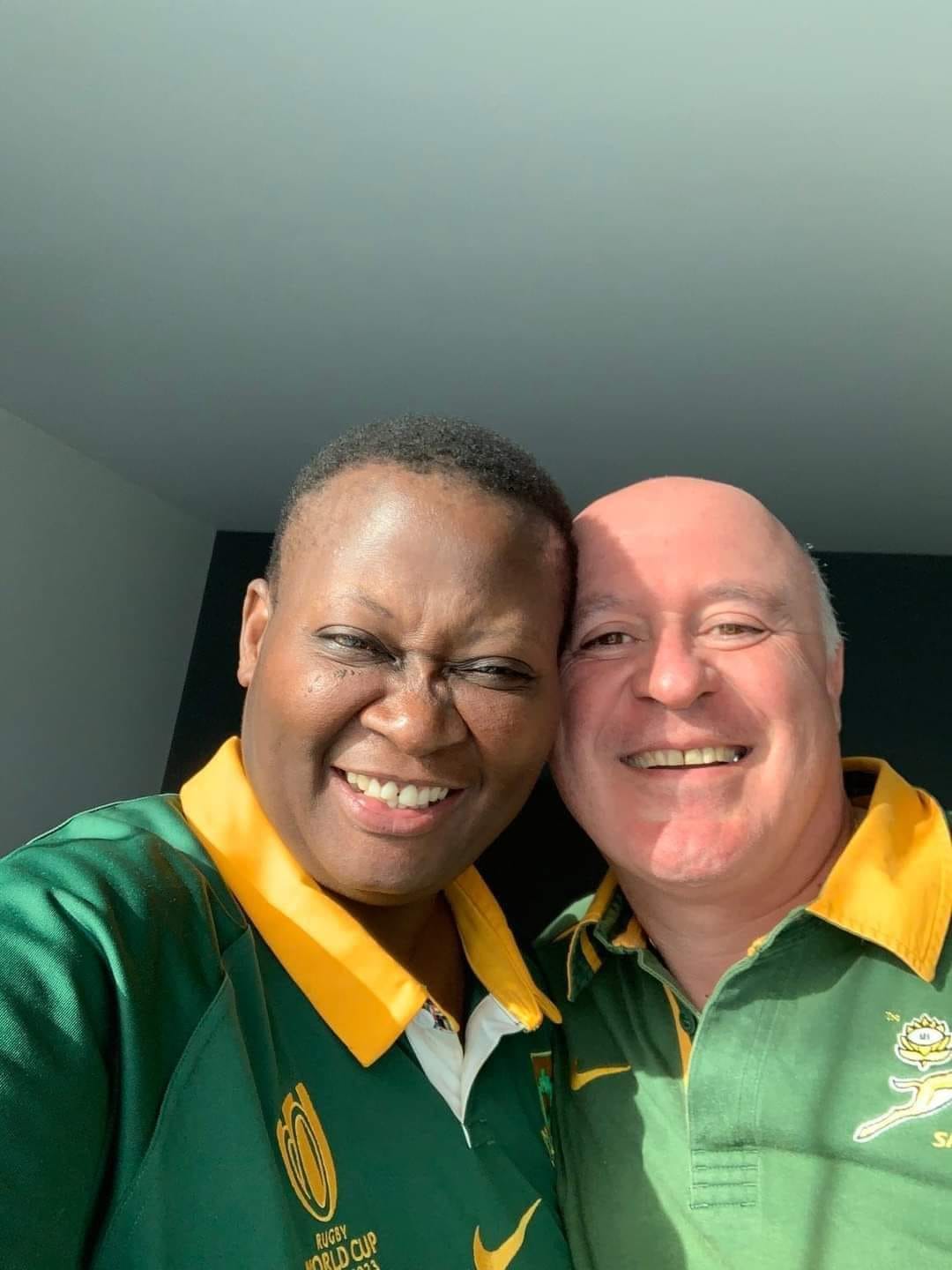 Something out of a movie script:Mama Joys love fairy-tale love story